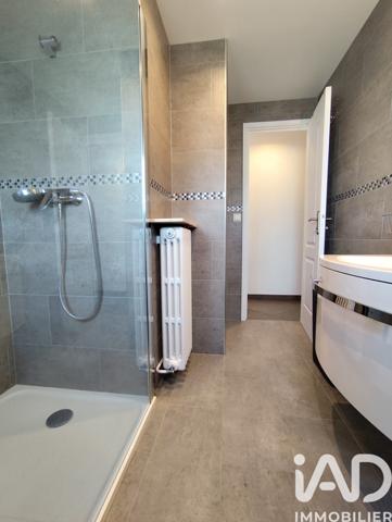 Maison à vendre 6 pièces 108 m² Saint-Jean-de-la-Ruelle