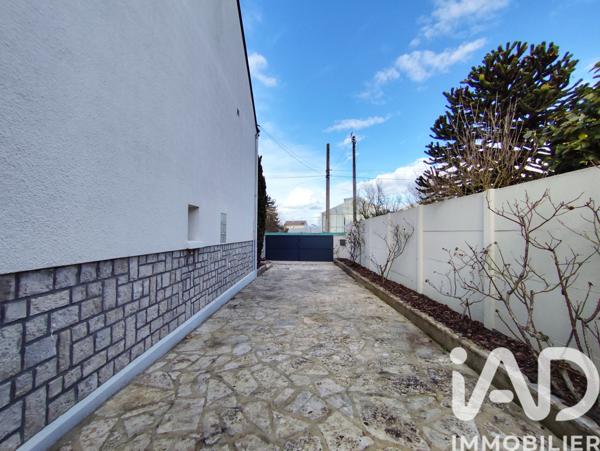 Maison à vendre 6 pièces 108 m² Saint-Jean-de-la-Ruelle