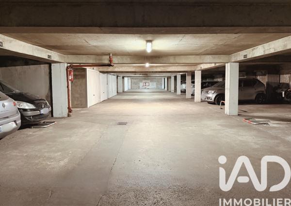 Parking à vendre 25 m² Paris 11