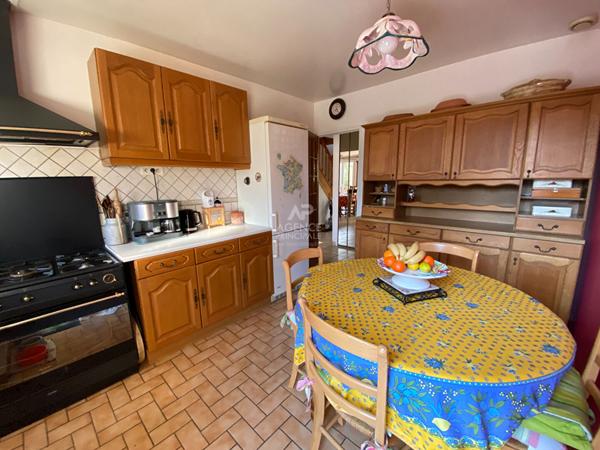 Maison Osny 6 pièce(s) 242.83 m² €484 500 ** - Référence 10885