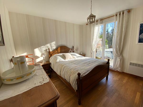 Maison Osny 6 pièce(s) 242.83 m² €484 500 ** - Référence 10885