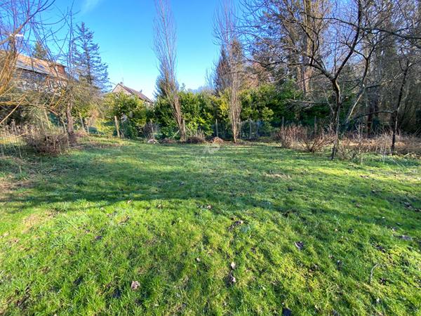 Maison Osny 6 pièce(s) 242.83 m² €484 500 ** - Référence 10885