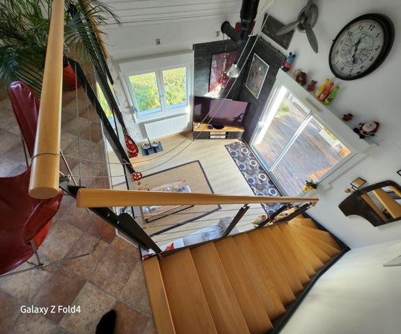 Bel appartement de 160 m² avec double garage, vue dégager