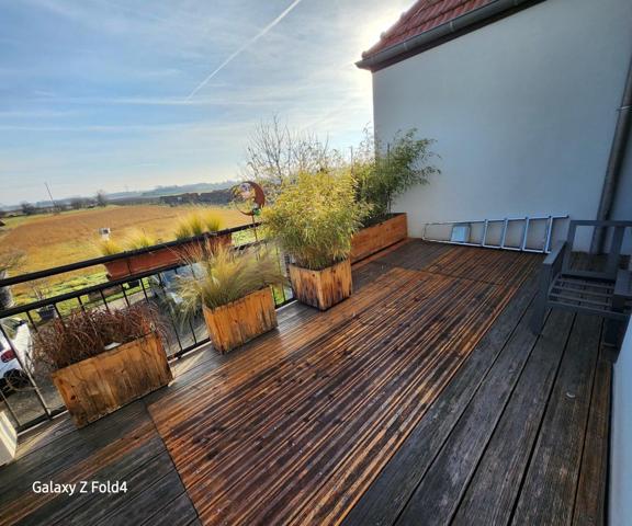 Bel appartement de 160 m² avec double garage, vue dégager