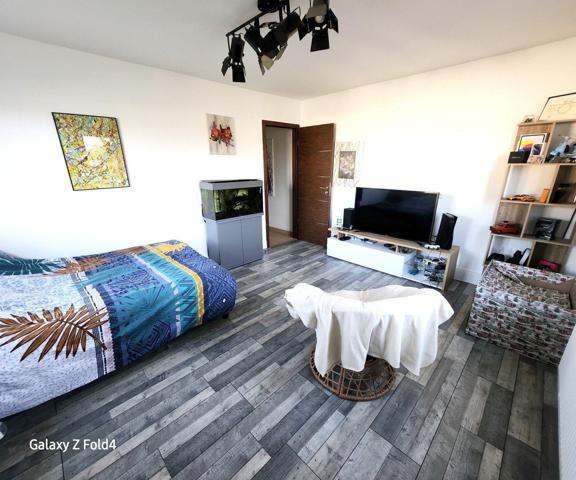 Bel appartement de 160 m² avec double garage, vue dégager