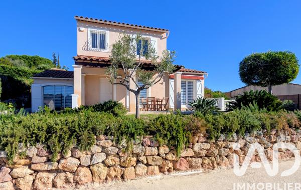 Maison à vendre 4 pièces 107 m² Roquebrune-sur-Argens