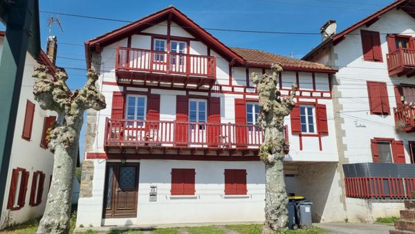 Maison 8 pièces 176 m2
