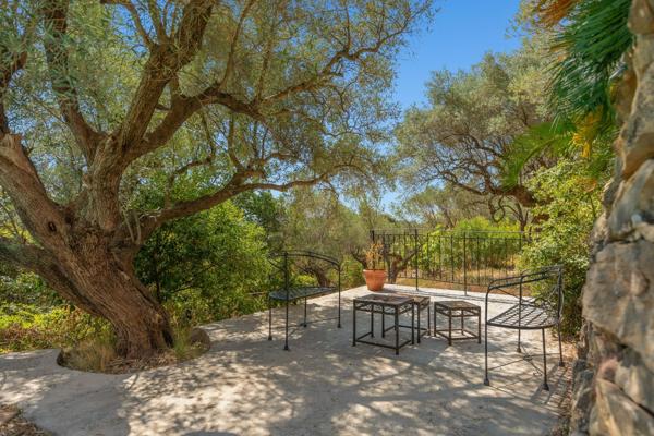 Vente Maison de luxe La Farlède 7 Pièces 220 m²