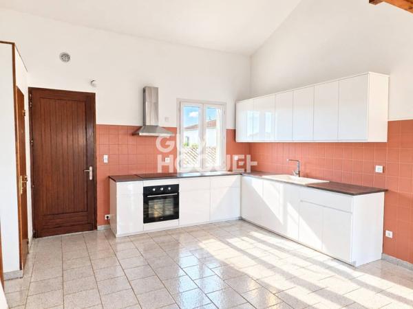 Appartement à louer de 3 pièces de 100 m²