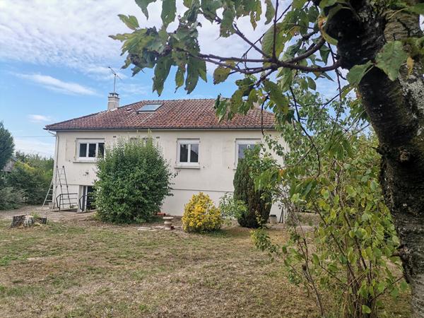 Maison T4 BAYEL Ref 570A