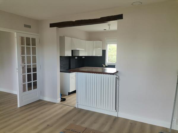 Maison T4 BAYEL Ref 570A