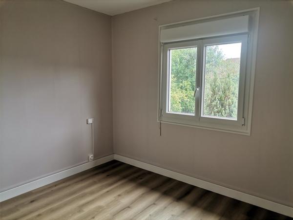 Maison T4 BAYEL Ref 570A