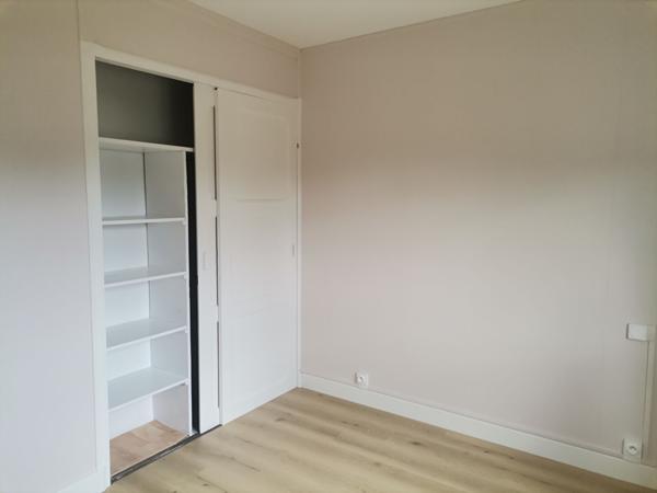 Maison T4 BAYEL Ref 570A