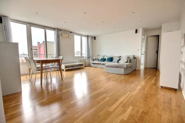 Location                                                      Appartement
                        
                     2 pièces                      56 m2                     à Asnières-sur-Seine