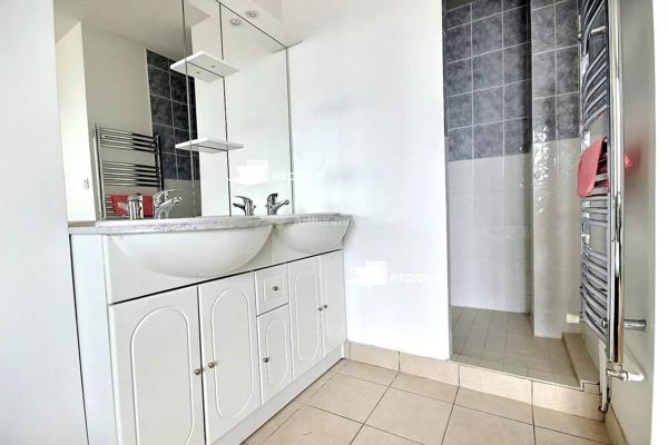 Location                                                      Appartement
                        
                     2 pièces                      56 m2                     à Asnières-sur-Seine
