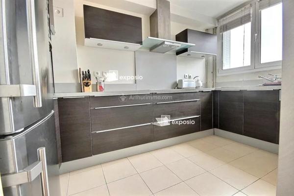Location                                                      Appartement
                        
                     2 pièces                      56 m2                     à Asnières-sur-Seine