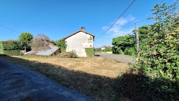 Maison
         4 pièces
        - 115 m² 49 900 € *