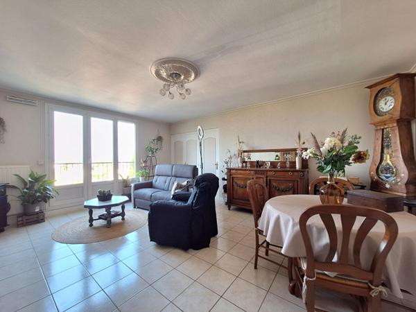 Appartement T3 Le Mans Oasis-Maroc - 75 m² - Cave - Parking privatif