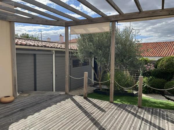 Achat - Maison Luçon 85400 6 pièces 116 m 2 363 m 2