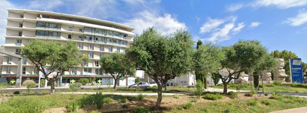 Toulon (83), proche campus universitaire, centre-ville et plages, idéal investisseur, T1 en résidence étudiante.