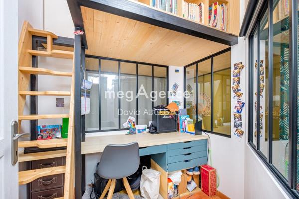 Maison à Tassin-la-Demi-Lune, 69160 - 5 pièces 121m²
