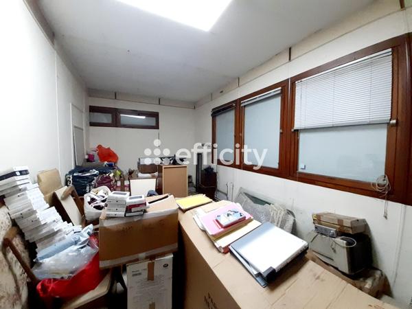 Local Commercial - 920 m²