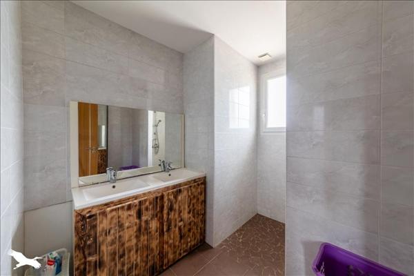 Maison à vendre |  Saint-Nicolas-de-la-Balerme |  4 pièces | 131 m²