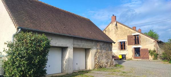 A VENDRE - MAISON DE CHARME RENOVEE A MANSIGNE