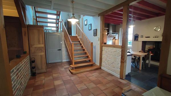 A VENDRE - MAISON DE CHARME RENOVEE A MANSIGNE