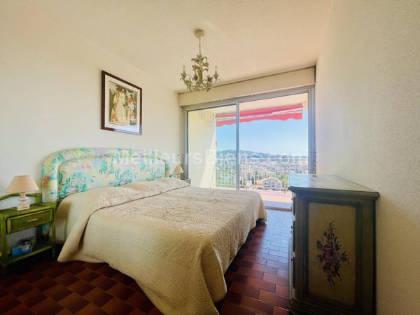 APPARTEMENT 3 PIECES 63 M2 SAINTE-MAXIME ( 83120 )