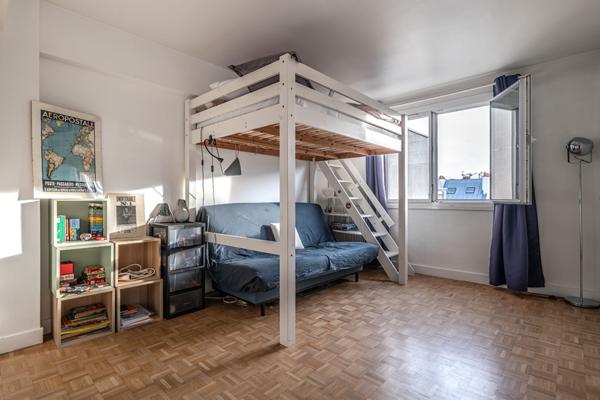 Appartement Paris 2 pièce(s) 48.57 m2
