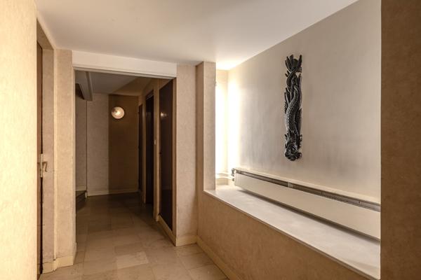 Appartement Paris 2 pièce(s) 48.57 m2