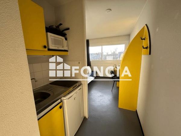 Location Studio meublé 16 m² - 1 AVENUE MOZART Poitiers 86000