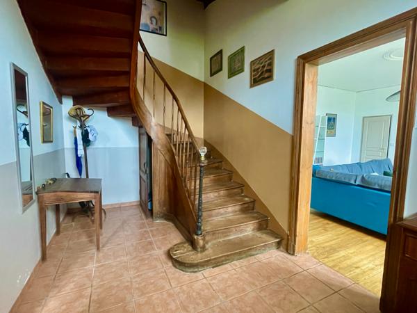 Maison 10 pièces 286 m2