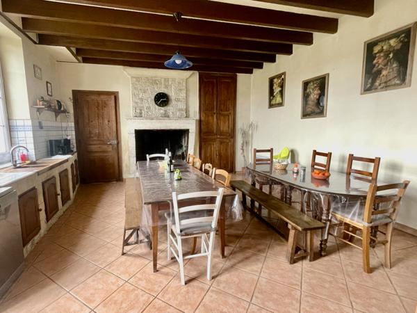 Maison 10 pièces 286 m2