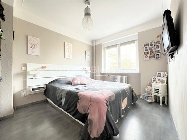 APPARTEMENT, 3 CHAMBRES, GARAGE INDIVIDUEL, CAVE