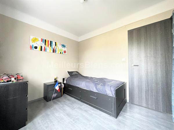 APPARTEMENT, 3 CHAMBRES, GARAGE INDIVIDUEL, CAVE