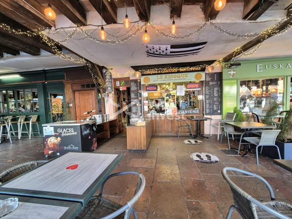 Immeuble de rapport 160 m² – Centre-ville de Mirepoix – Bail commercial sécurisé jusqu’en 2029 – Rendement 6,1 %