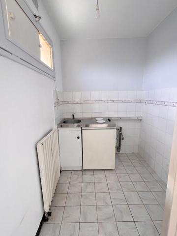 Appartement - Le Mans - BOLLEE - STUDIO avec Terrasse - 29 m²