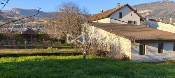 Maison Type 7 de 250 m² habitables sur 1 682m² de terrain constructible