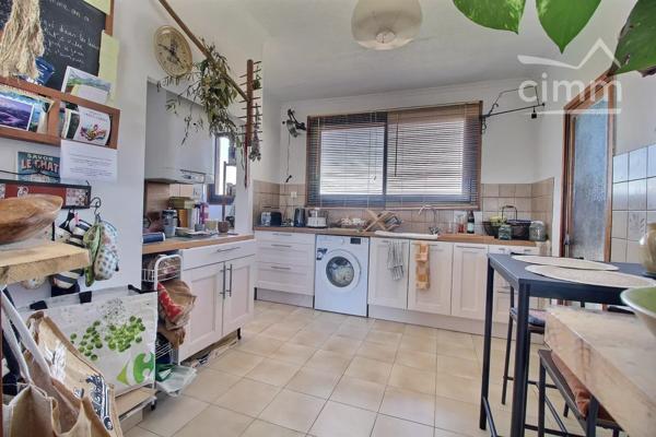 Narbonne - Appartement de type T5 avec garage