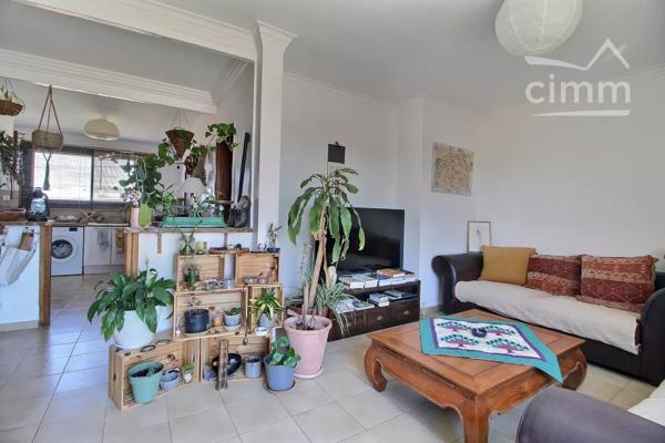 Narbonne - Appartement de type T5 avec garage