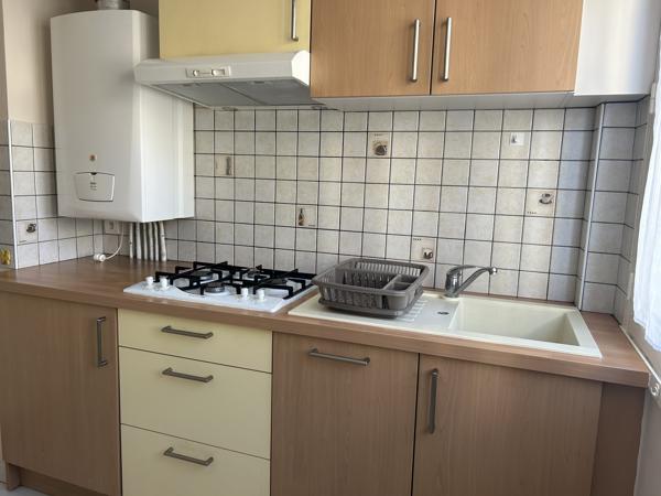 Appartement 2 pièces, 47 m2 habitables, avec cave et balcon Aurillac (15000)