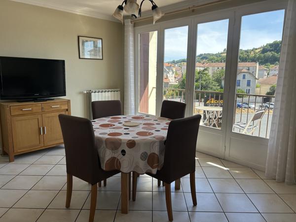 Appartement 2 pièces, 47 m2 habitables, avec cave et balcon Aurillac (15000)