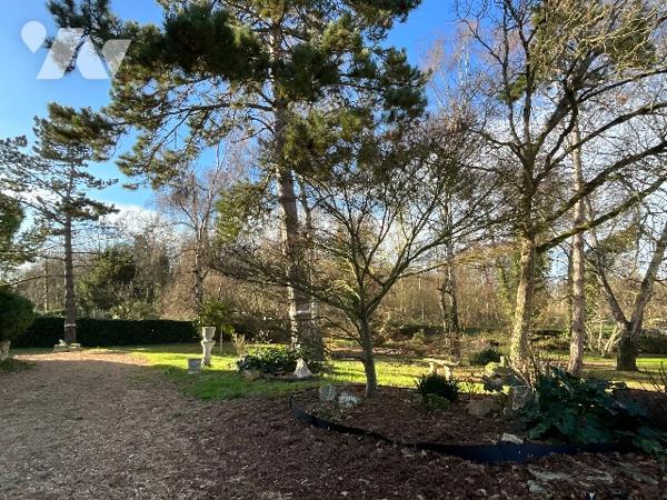 Maison de caractère – 185 m² – Environnement privilégié de l’agglomération chartraine.