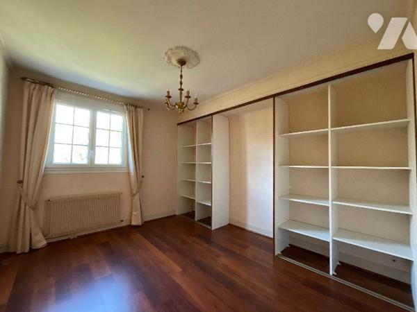 Maison de caractère – 185 m² – Environnement privilégié de l’agglomération chartraine.