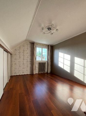 Maison de caractère – 185 m² – Environnement privilégié de l’agglomération chartraine.