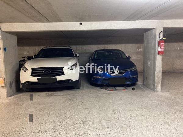 Parking - 12 m²
