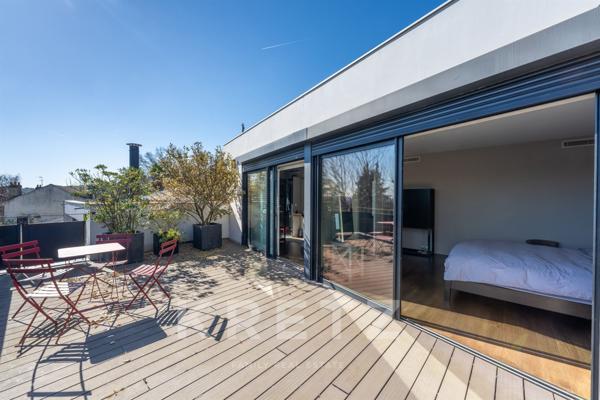Maison d'architecte de 400m2 - 4 chambres - Vue tour Eiffel
