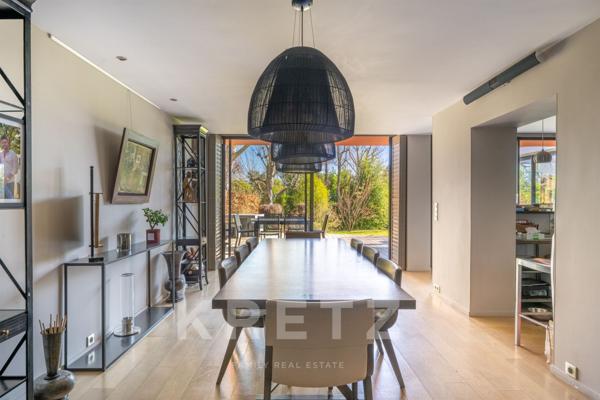 Maison d'architecte de 400m2 - 4 chambres - Vue tour Eiffel